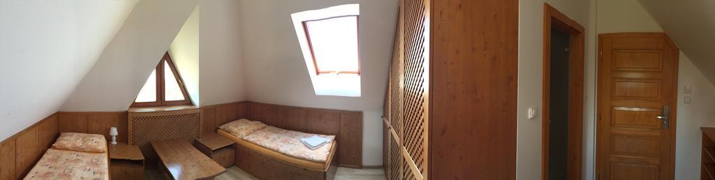 פץ פוד סניישקו Hotel Lidicka Bouda חדר תמונה