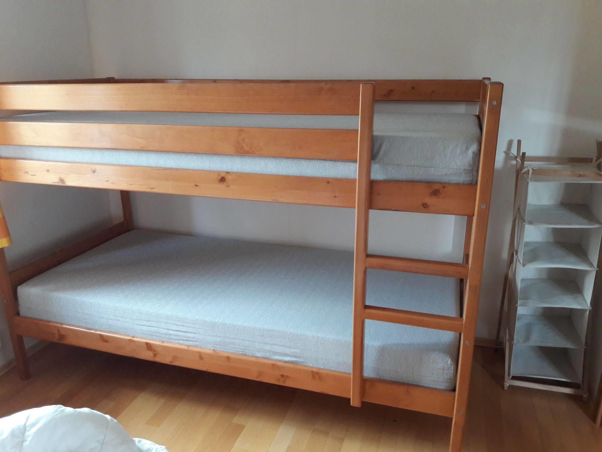 פץ פוד סניישקו Hotel Lidicka Bouda מראה חיצוני תמונה